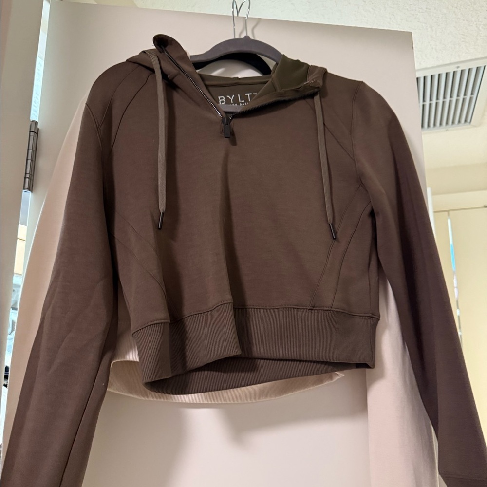 BYLT Basics Women's Brown Crew Neck Sweater